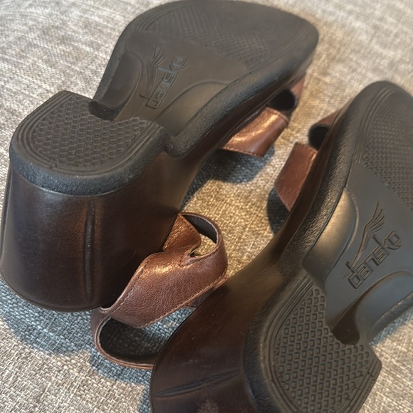 Dansko Arabella Sandals Women's Size 39 Brown Wedge Ankle Strap Leather Comfort - Picture 6 of 9